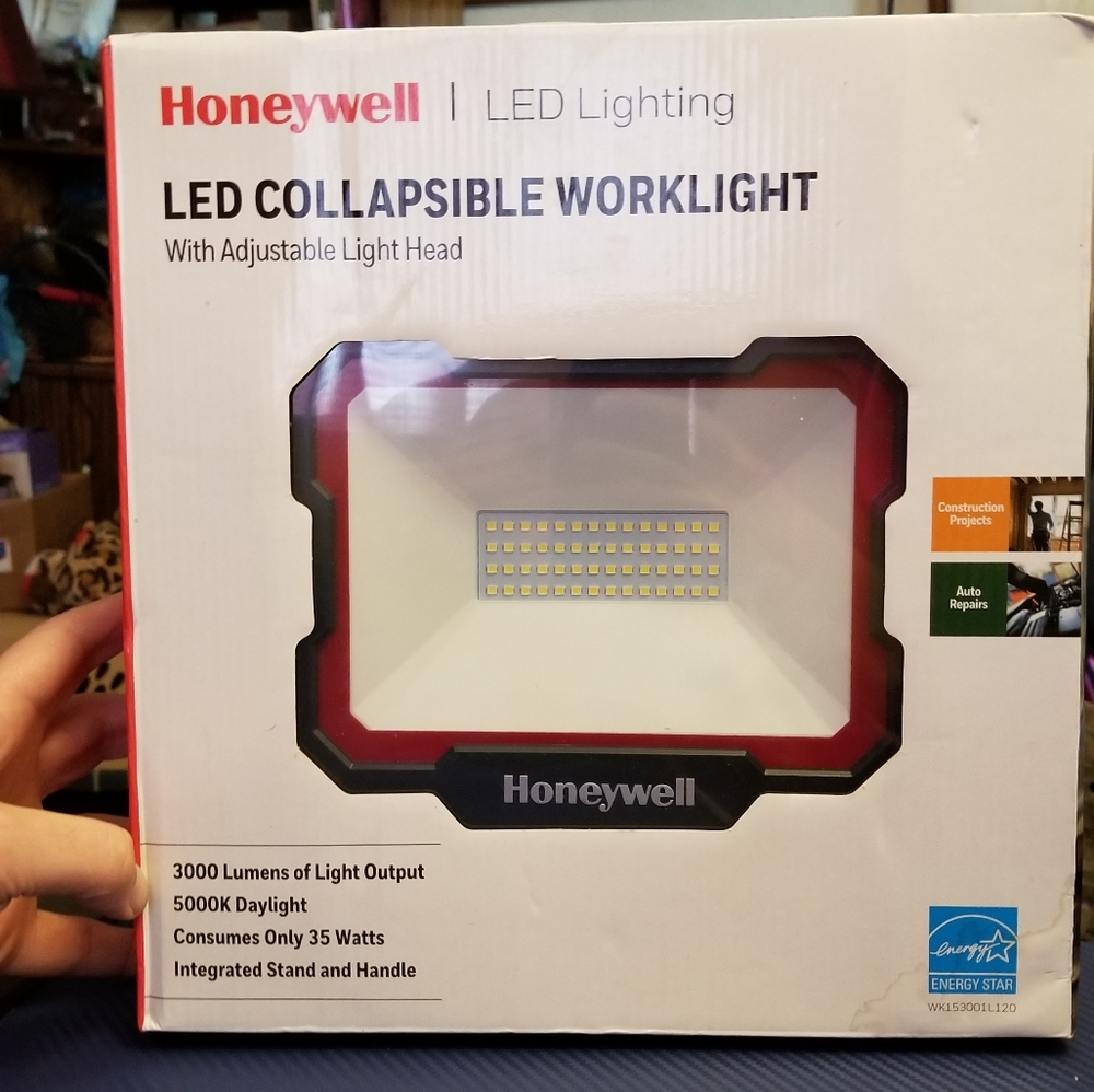 Work light - Picture 2 of 2